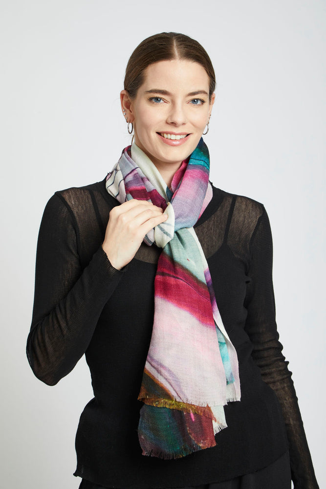 
            
                Load image into Gallery viewer, Cashmere Scarf Glam Print
            
        